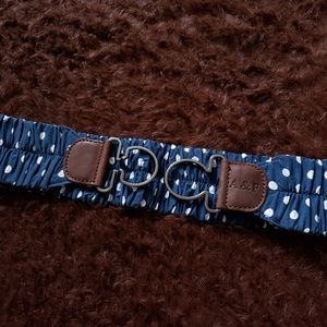 *NWT* Abercrombie Elastic Stretch Belt (size XS/S)